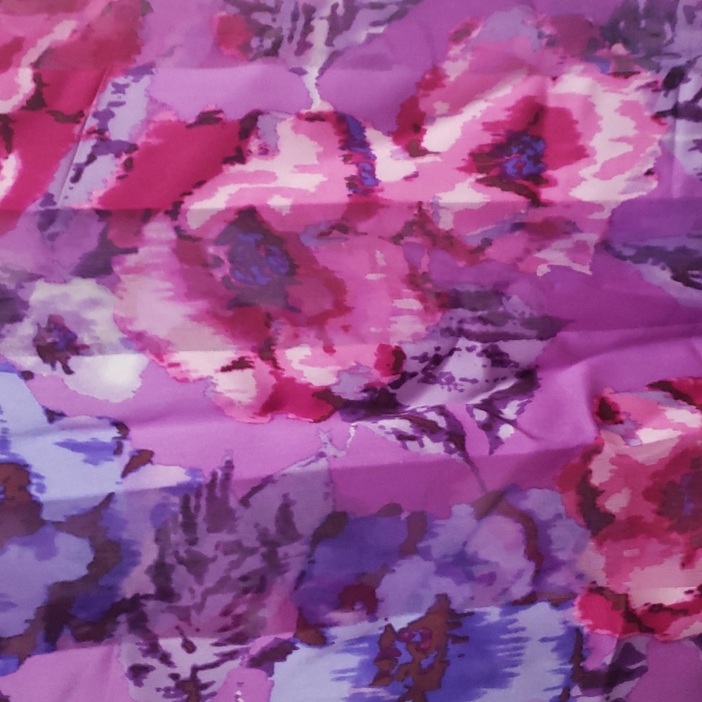 Beautiful 100% silk cynthia rowley scarf